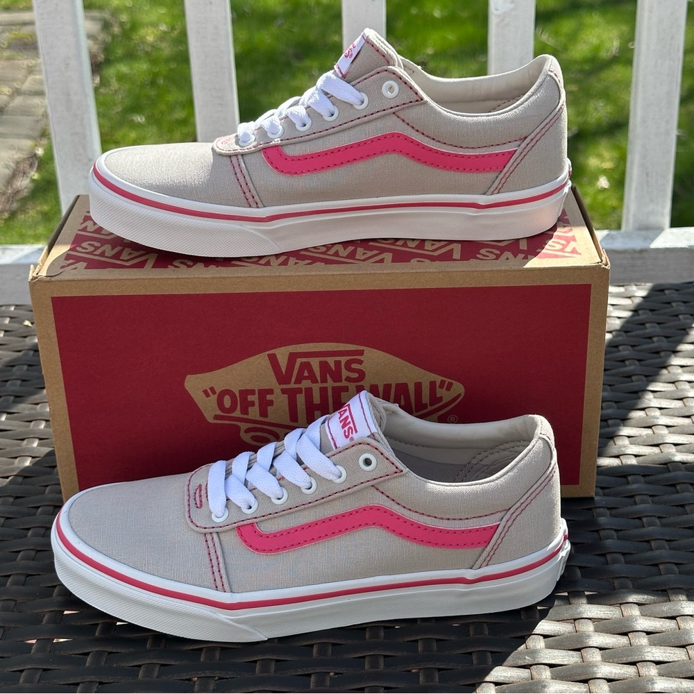 New Vans Kids' Ward Low Top Sneakers, Size 3 POP STITCH GRAY Pink HONEYSUCKLE